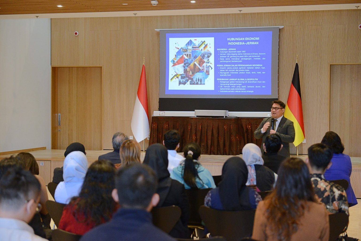 729fb498-da76-4ed3-a19a-36a644c8dda5